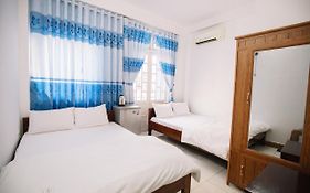 Lum Dong Tien Hotel